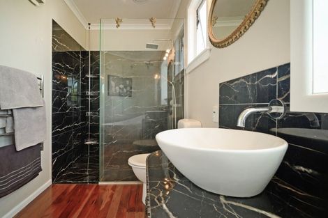 Photo of property in 72 Raupare Road, Twyford, Hastings, 4175