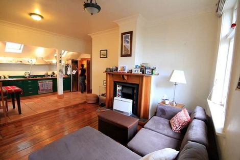 Photo of property in 75 Nairn Street, Mount Cook, Wellington, 6011