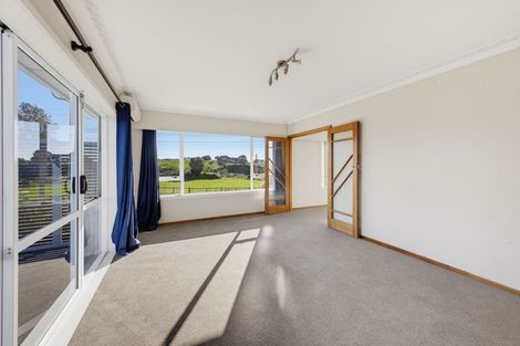Photo of property in 191 Omata Road, Blagdon, New Plymouth, 4310