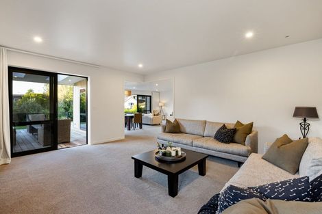 Photo of property in 18 Winslow Court, Huntington, Hamilton, 3210