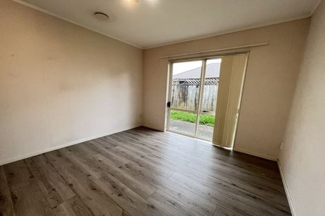 Photo of property in 1/45 Great South Road, Manurewa, Auckland, 2102