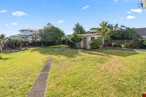 Photo of property in 10 Purata Place, Mangere Bridge, Auckland, 2022