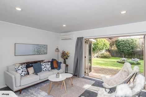 Photo of property in 65 Makarini Street, Paraparaumu, 5032