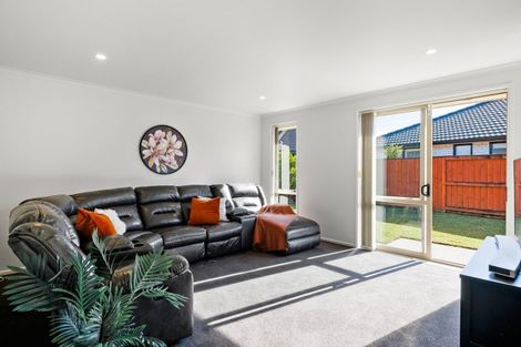 Photo of property in 5 Parkside Drive, Huntington, Hamilton, 3210