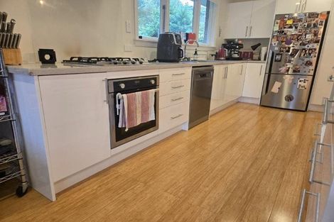 Photo of property in 13 Holliss Avenue, Cashmere, Christchurch, 8022