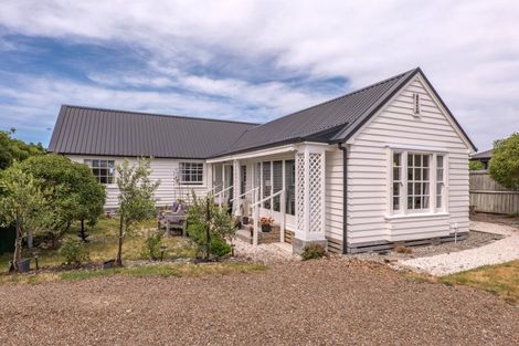 Photo of property in 113 Poranui Beach Road, Little River, 7591