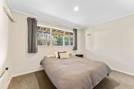 Photo of property in 4 Ingle Avenue, Waipahihi, Taupo, 3330