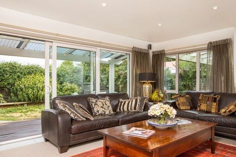 Photo of property in 196 East Street, Greytown, 5712