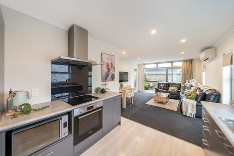 Photo of property in 2 Ronalds Way, Taita, Lower Hutt, 5011