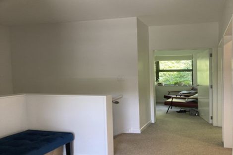 Photo of property in 17 Rua Kai Way, Brooklyn, Wellington, 6021