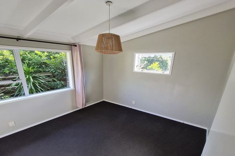 Photo of property in 16 Unity Road, Waitakere, Auckland, 0781
