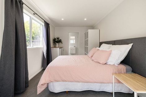 Photo of property in 30 Queen Street, Cambridge, 3434