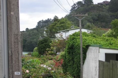 Photo of property in 2/38 Rambler Crescent, Beach Haven, Auckland, 0626