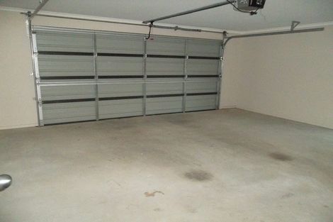 Photo of property in 23 Ainslee Street, Highlands Park, New Plymouth, 4312