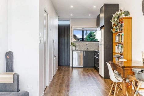 Photo of property in 37 Treloar Crescent, Hobsonville, Auckland, 0616