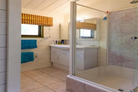 Photo of property in 18 Fishermans Bend, Whiritoa, Whangamata, 3691
