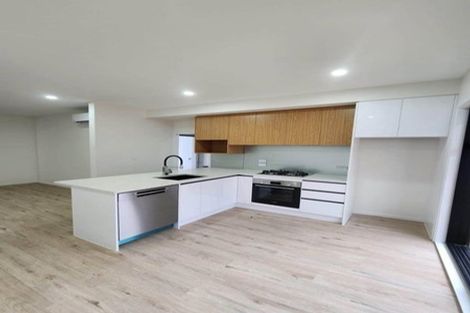 Photo of property in 11c Rountree Place, Conifer Grove, Takanini, 2112