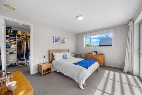 Photo of property in 63 Minaret Ridge, Wanaka, 9305