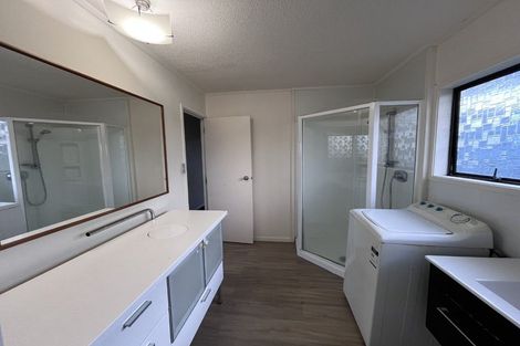 Photo of property in 14 Glendhu Road, Bayview, Auckland, 0629