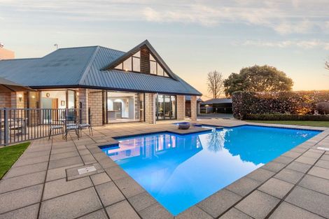 Photo of property in 5 Curnow Place, Leamington, Cambridge, 3432