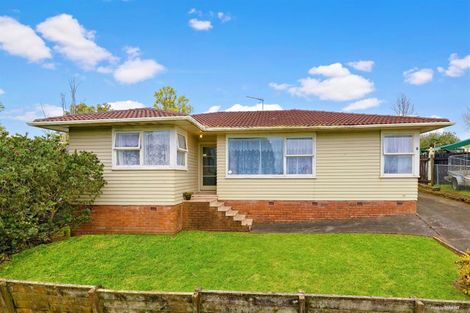 Photo of property in 8 Hobart Crescent, Wattle Downs, Auckland, 2103