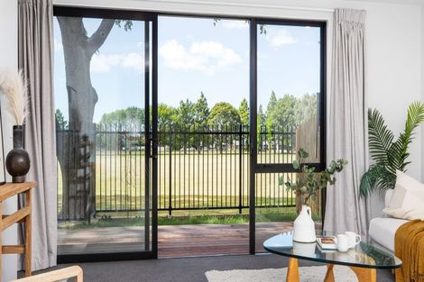 Photo of property in 7b Malaga Crescent, Harewood, Christchurch, 8051