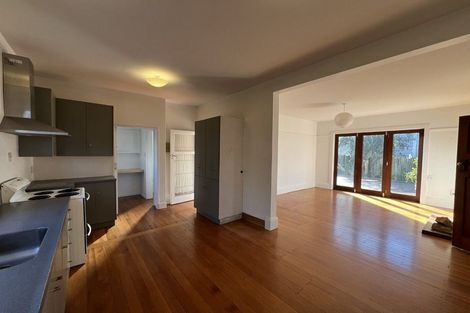 Photo of property in 33 Rogers Street, Sydenham, Christchurch, 8023