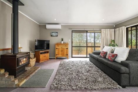 Photo of property in 43 Saint James Street, Richmond Heights, Taupo, 3330