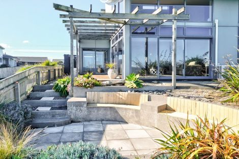 Photo of property in 107 Peat Avenue, Kai Iwi, Whanganui, 4574