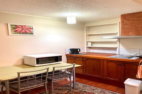 Photo of property in 62 Park Road, Glenfield, Auckland, 0629
