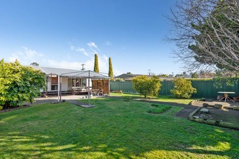 Photo of property in 13 Humphries Street, Greytown, 5712