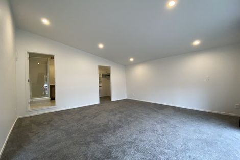 Photo of property in 8 Panorama Court, Red Beach, 0932