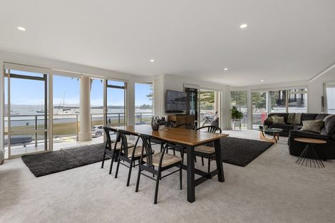 Photo of property in 28 The Mall, Mount Maunganui, 3116