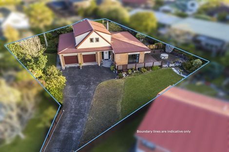 Photo of property in 20 Muscat Place, Henderson, Auckland, 0612
