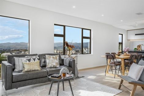 Photo of property in 170b Navigation Drive, Whitby, Porirua, 5024