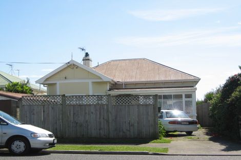 Photo of property in 79 Buller Street, New Plymouth, 4312