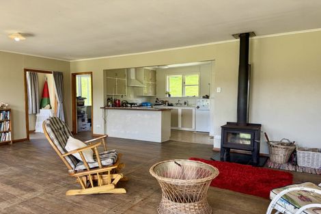 Photo of property in 465 Helmsdale Road, Waipu, 0582