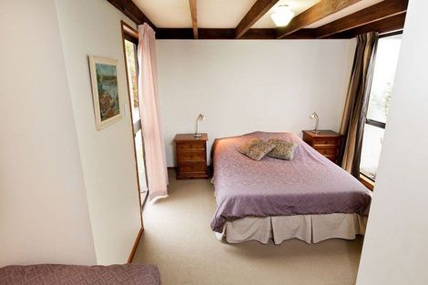 Photo of property in 22a Heuchan Lane, Wanaka, 9305