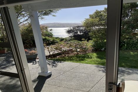 Photo of property in 186 Paremata Road, Paremata, Porirua, 5024