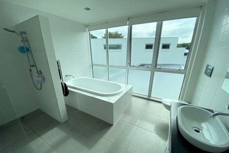 Photo of property in 1u5 Riro Street, Hamilton East, Hamilton, 3216