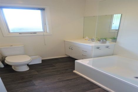 Photo of property in 168c Chester Street East, Christchurch Central, Christchurch, 8011