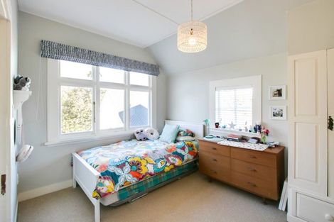 Photo of property in 23 Lincoln Road, Bluff Hill, Napier, 4110