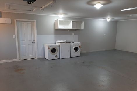 Photo of property in 65 Peter Hall Drive, Kelvin Grove, Palmerston North, 4414