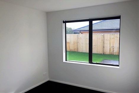 Photo of property in 15 Minerva Crescent, Woodend, 7610