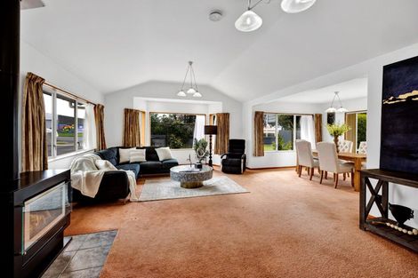 Photo of property in 25 Rimu Street, Inglewood, 4330