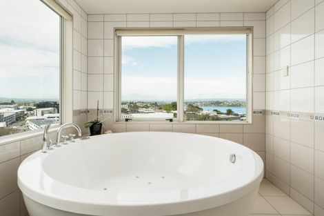 Photo of property in 1/6d Durham Street, Tauranga, 3110