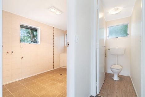 Photo of property in 24a/1 Waimumu Road, Massey, Auckland, 0614