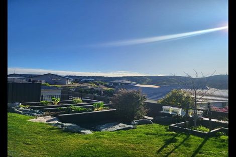 Photo of property in 16b Huntaway Close, Stoke, Nelson, 7011