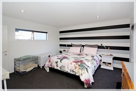 Photo of property in 28 Andrews Street, Foxton Beach, Foxton, 4815