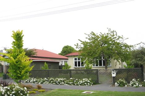 Photo of property in 227 Geraldine Street, Edgeware, Christchurch, 8013
